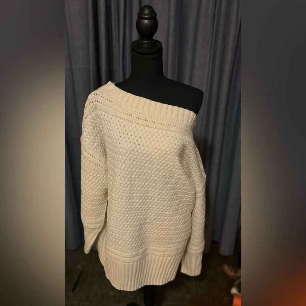 Brand: Promesa, size large cream colored sweater - Picture 2 of 5